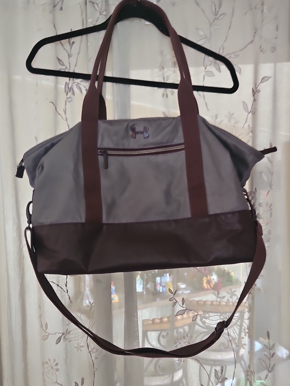 Under Armour Gray and Brown Tote Duffel with Shoulder Strap
